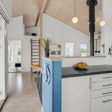 펜션 Nice Home In Nordborg With Sauna 노르보르