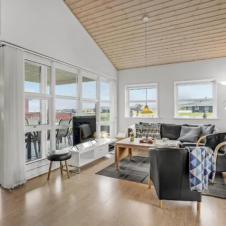Nice Home In Nordborg With Sauna * 노르보르